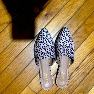 Leopard Print Mules